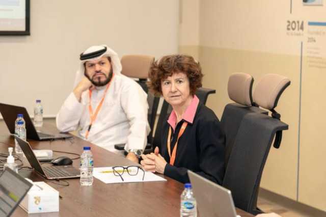 «حمدان بن راشد للعلوم» تنظّم برنامج المدرب المعتمد