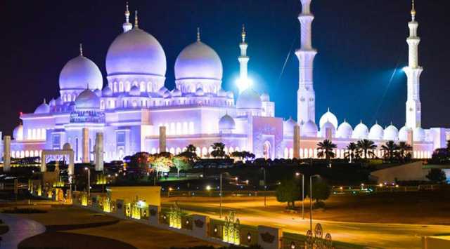 مركز جامع الشيخ زايد الكبير يطلق النسخة الـ8 من جائزة «فضاءات من نور»