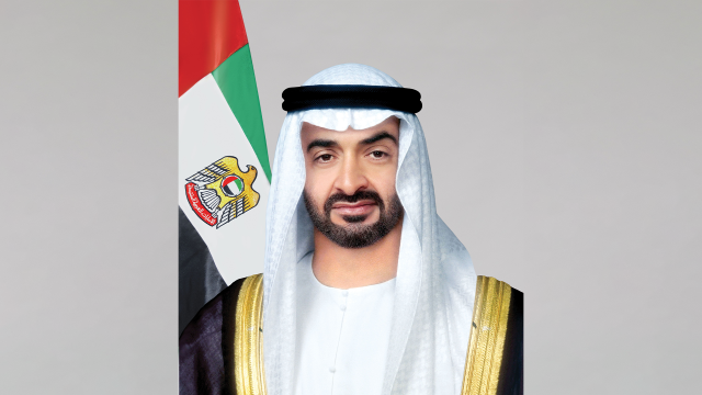 محمد بن زايد: في يوم الشهيد نستذكر شهداءنا الأبرار الذين قدموا أرواحهم فداءً للوطن ودفاعاً عن مبادئه الأصيلة