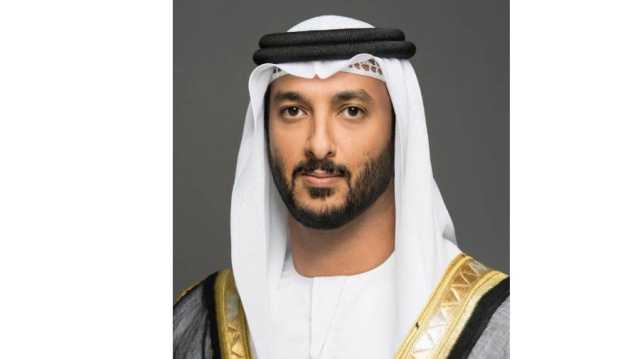عبدالله بن طوق: في عيد الاتحاد الـ52 نجدد العهد على المضي قدماً لاستكمال المسيرة