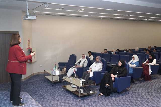 «كنف» يوعي بالاستماع للأطفال ضحايا الإساءة