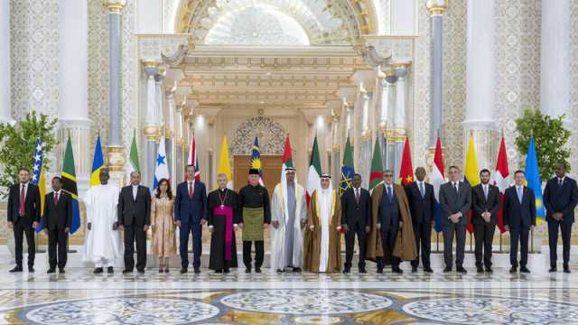 محمد بن زايد: الإمارات حريصة على بناء جسور التعاون مع دول العالم