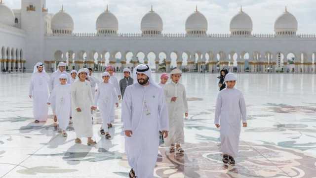 «جامع الشيخ زايد الكبير»: الشباب الركيزة الأساسية في بناء المستقبل