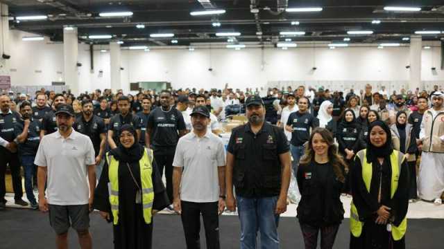 «دي بي ورلد» تجهّز مع دبي العطاء 7000 طفل للعودة إلى المدرسة
