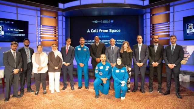 للتواصل مع النيادي وهوبيرغ.. ستيفن هارفي يقدم «لقاء من الفضاء» بالولايات المتحدة