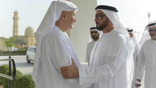 سيف بن زايد يعزي في وفاة فاطمة الأنصاري