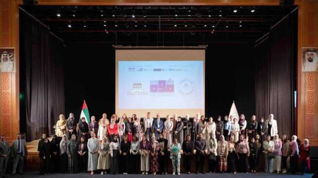 منتدى المرأة في البحث العلمي يستكمل جلساته بجامعة خورفكان