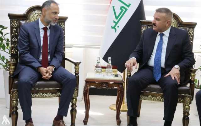 العراق وبريطانيا يبحثان “التعاون الأمني” بين البلدين