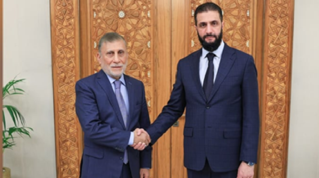 الضمير الإيراني الشابندر:لقائي بالشرع جاء لعدم تكرار الاعتداء على مكتب السيستاني في دمشق وفتح المجال أمام زيارة قبر زينب