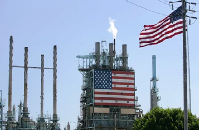 أكثر من (7)ملايين برميل نفط الصادرات العراقية لأمريكا خلال الشهر الماضي