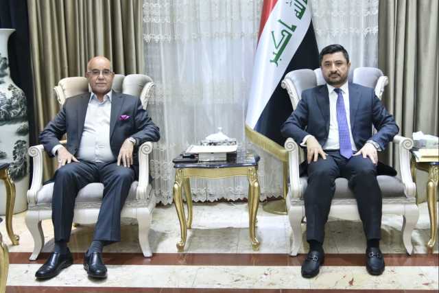 وزيري الصحة والعدل يبحثان الواقع الصحي للسجناء