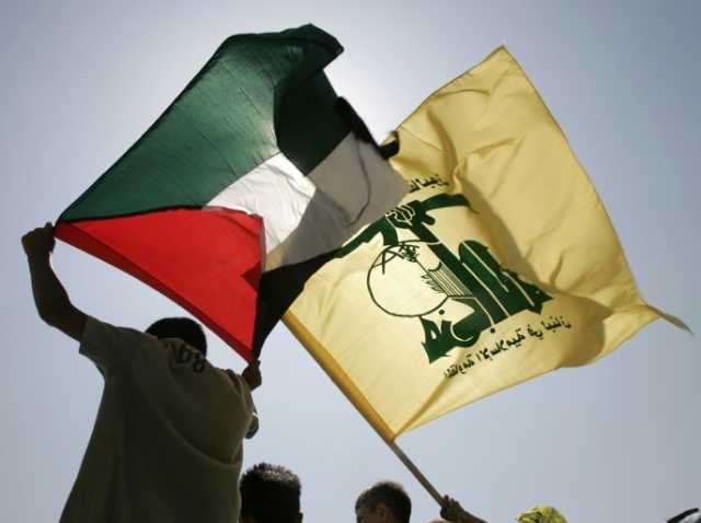 آلاف المقاتلين المدعومين من إيران يعرضون الانضمام إلى حزب الله