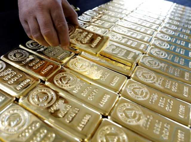 الذهب يقفز إلى 3500 دولار مع تصاعد التوتر بين ترامب وباول