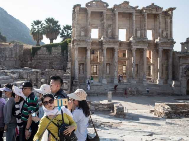 تركيا تستقبل 5.1 ملايين سائح في مايو الماضي
