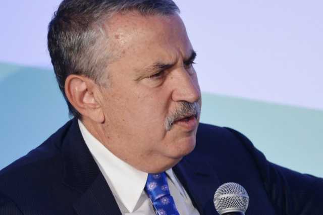 ديلي بيست: توماس فريدمان مسعّر حرب يجرد المسلمين من إنسانيتهم