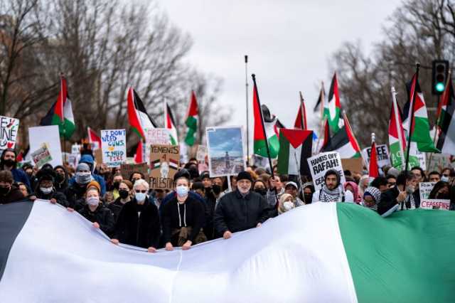 واشنطن بوست: الدعم الدولي لإسرائيل يتحوّل إلى استياء وغضب