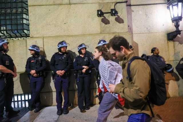 اعتقال عشرات الطلاب الداعمين لفلسطين من جامعة كولومبيا الأميركية