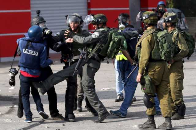منظمة حقوقية: 4 صحفيات فلسطينيات معتقلات بينهن أم مرضعة