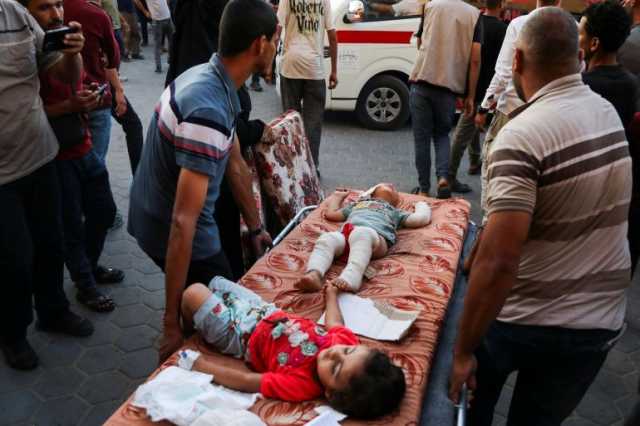 10 آلاف حالة بحاجة لعلاج عاجل خارج غزة وتحذير من جريمة تجويع