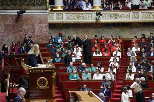 احتفاء برفع علم فلسطين داخل البرلمان الفرنسي للمرة الثانية