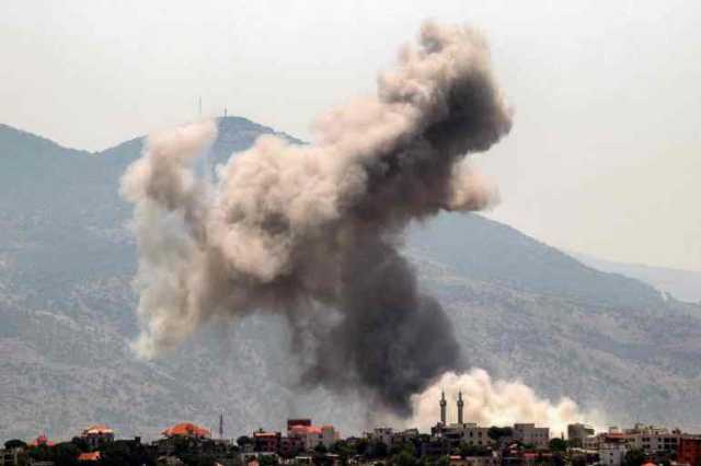 قتيل في غارة إسرائيلية بجنوب لبنان وعمليات جديدة لحزب الله