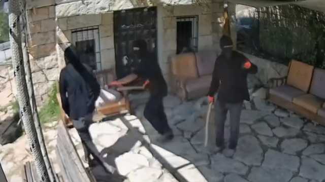 صحف عالمية: عنف المستوطنين بالضفة الغربية يستفحل والعالم يتفرج