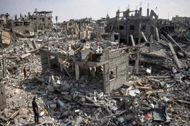 إعمار غزة بركام المباني ومياه البحر.. طلاب مصريون يغيثون القطاع بالعلم