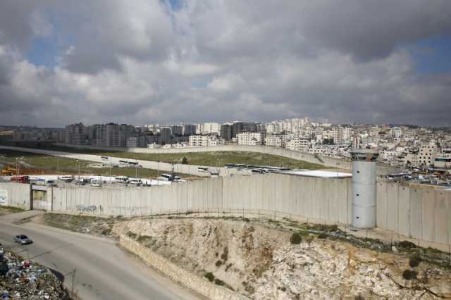 هآرتس: القدس دون مياه جارية وستصبح غزة أخرى