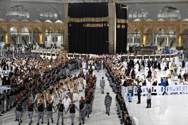 في غرة محرم سنويا.. هذه خطوات تغيير كسوة الكعبة المشرفة