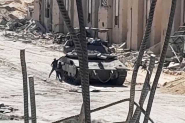 ديفيد هيرست: هكذا استدرجت حماس إسرائيل إلى فخ مميت