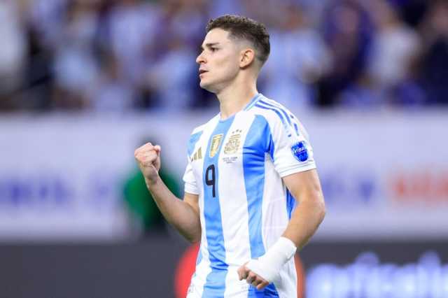 العنكبوت ألفاريز ينضم رسميا إلى أتلتيكو مدريد
