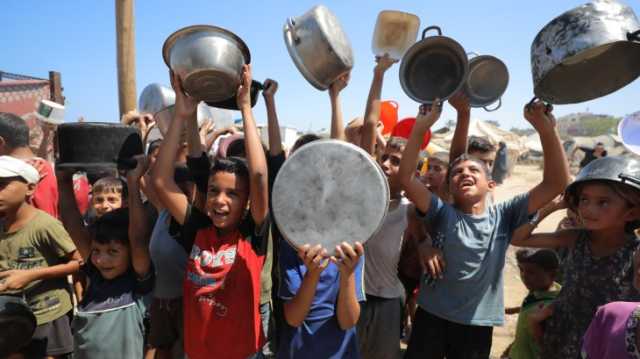 الناس يتساقطون من قلة الطعام.. فلسطيني يروي مشاهد الجوع بغزة