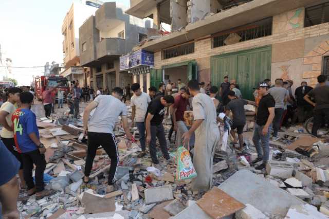 أكثر من 25 شهيدا في مجزرة جديدة بالنصيرات وحرائق هائلة شمالي غزة