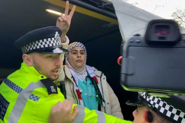 بعد موقفه من حرب غزة.. هل ينجح حزب العمال في استعادة ثقة مسلمي بريطانيا؟