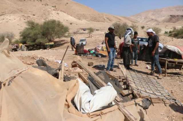 ملاحقة وتهجير قسري.. ما مصير بدو الضفة الغربية؟