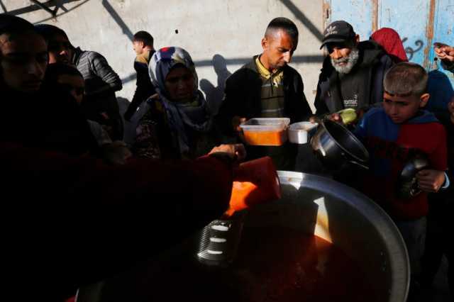 وصول أول قافلة مساعدات لشمال غزة منذ 21 يوما