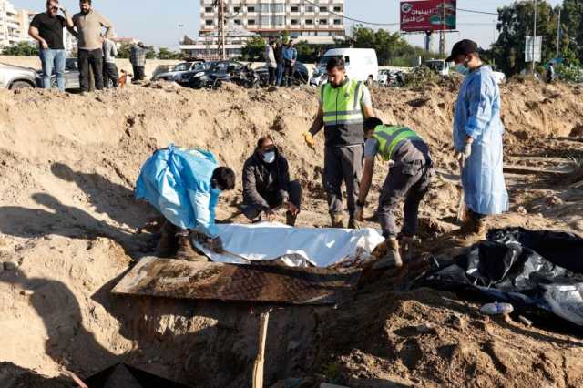 خرق إسرائيلي جديد للهدنة بلبنان وصور تستعد لتشييع قتلاها