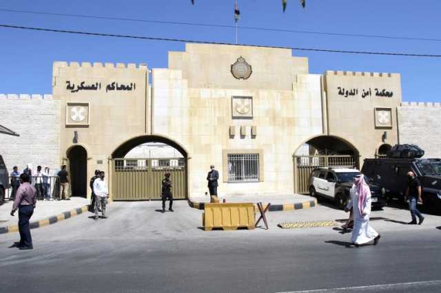 النيابة الأردنية تتهم موقوفين بتصنيع أسلحة والإخلال بالنظام العام