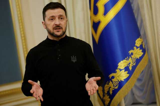 زيلينسكي يؤكد استمرار الهجمات الروسية رغم هدنة الكرملين