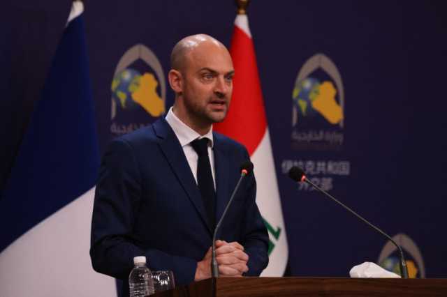 وزير خارجية فرنسا يدعو العراق للنأي بنفسه عن النزاعات الإقليمية