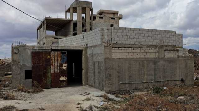 شرق درعا.. العثور على سجون تابعة للواء الثامن عقب حل نفسه