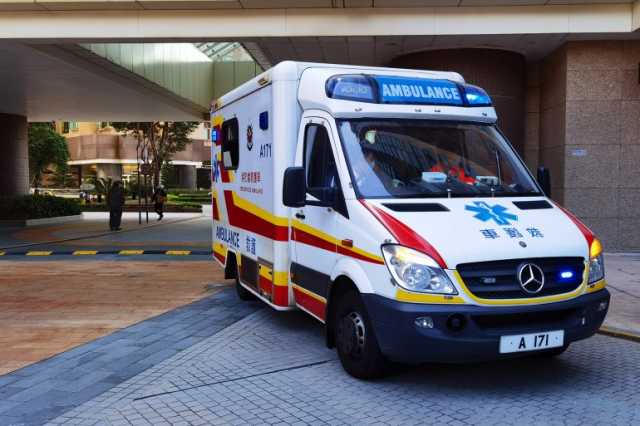 بعد سقوطها من الطابق الـ25.. فتاة صينية تنجو من الموت بأعجوبة