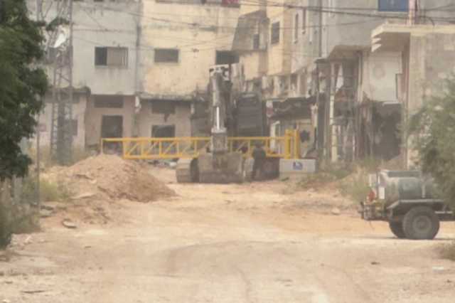 ماذا يعني وضع إسرائيل بوابات حديدية على مداخل مخيم جنين؟