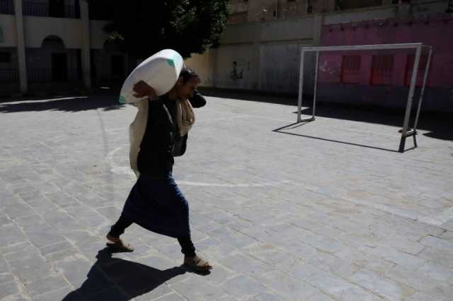 ملايين اليمنيين في خطر بعد تقليص المساعدات الأميركية وزيادة الضربات