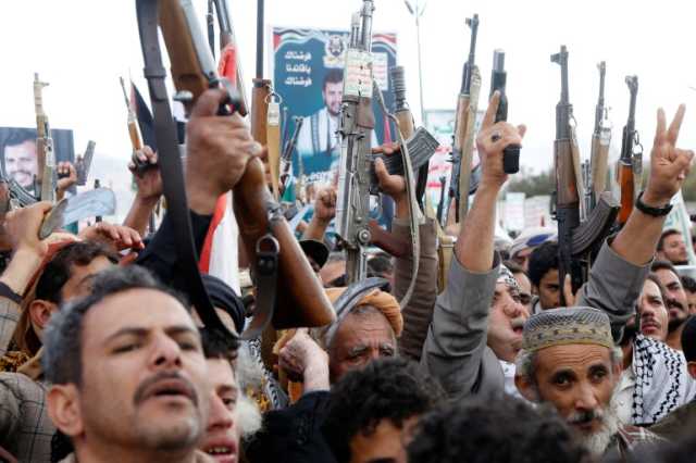 مجلة أتلانتيك: حرب ترامب على الحوثيين بلا خطة وقد ترتد عليه