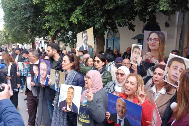فصول محاكمة معتقلي التآمر بتونس وسط الاحتجاجات وإضراب الجوع