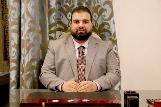 مسلحون يقتحمون مبنى محافظة السويداء أثناء وجود المحافظ