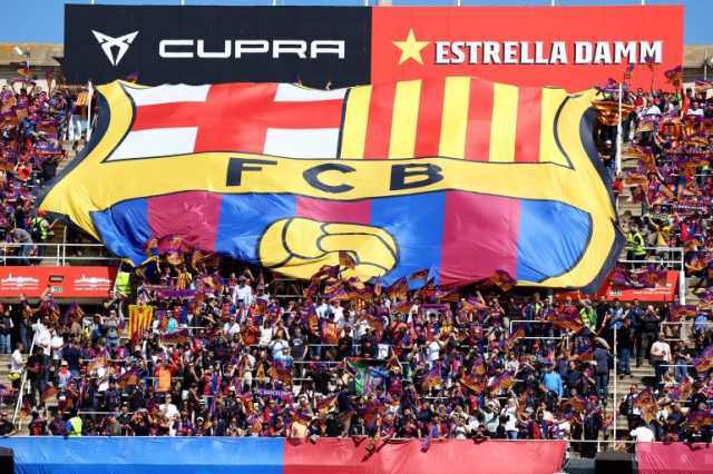 برشلونة يحقق إيرادات قياسية في 2024-2025