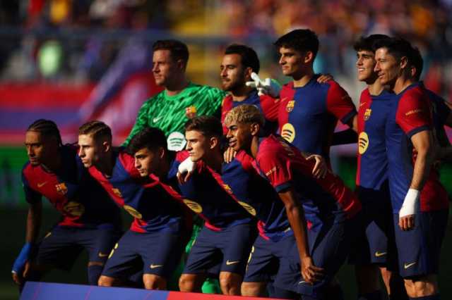 يويفا يفرض غرامات على برشلونة وتشلسي وأستون فيلا