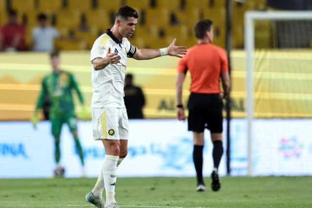 الهريفي لاعب النصر سابقا لرونالدو: اعتزل واحترم تاريخك